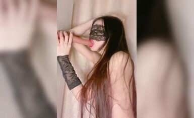 八月未央 (1)